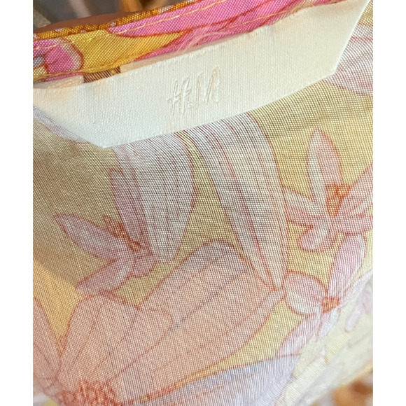 Women's XL H&M Yellow Floral Print Viscose Blend Light Sundress - Picture 4 of 5